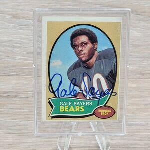Gale Sayers Signed 1969 Topps Football Card Chicago Bears Running Back Autograph